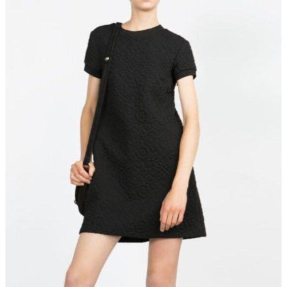 Zara Dresses & Skirts - Zara Embossed Jacquard Mini Sweater Dress Black Size S Short Sleeve Knit